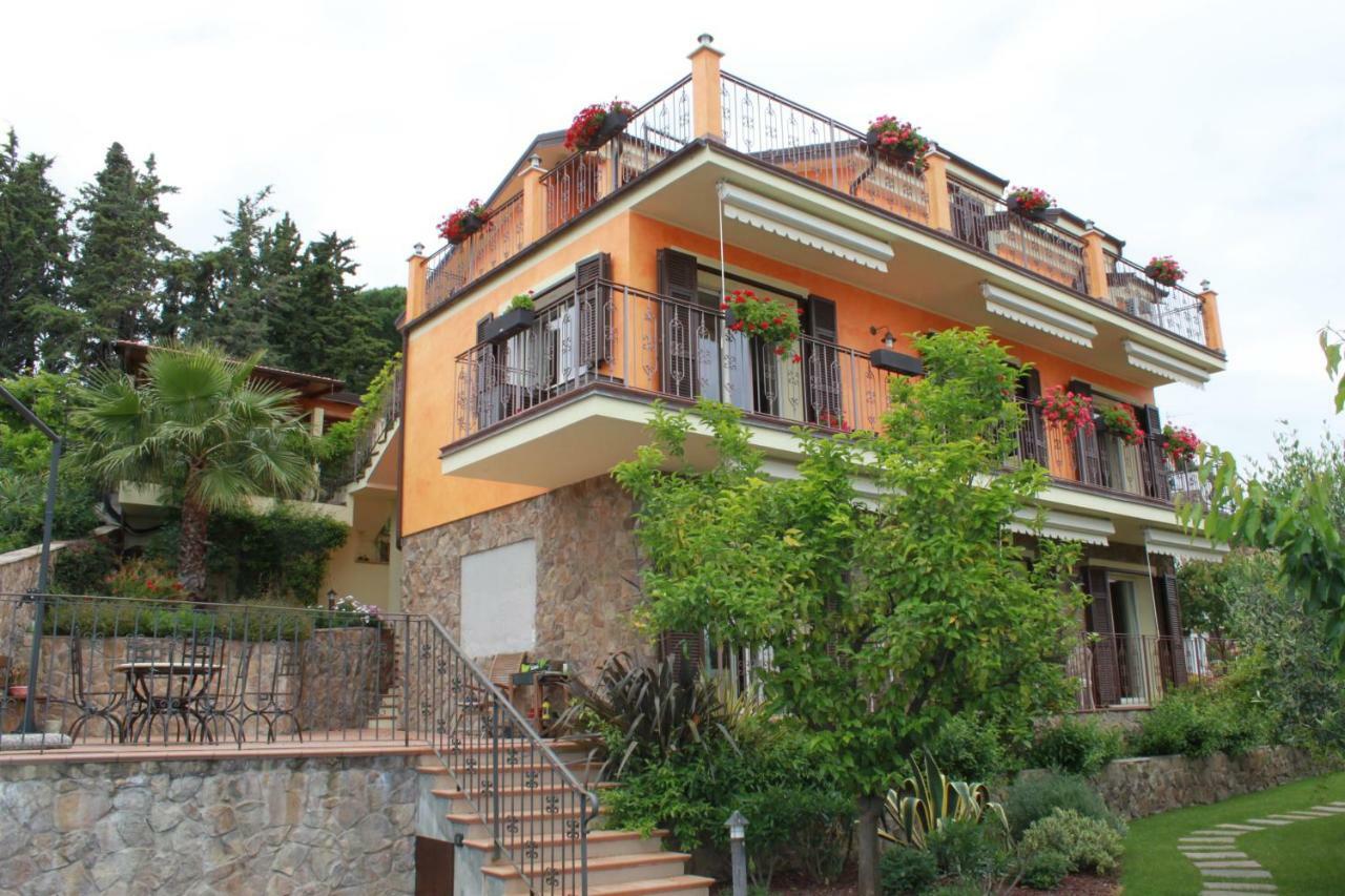Villa Pineland Боргетто-Санто-Спирито Экстерьер фото