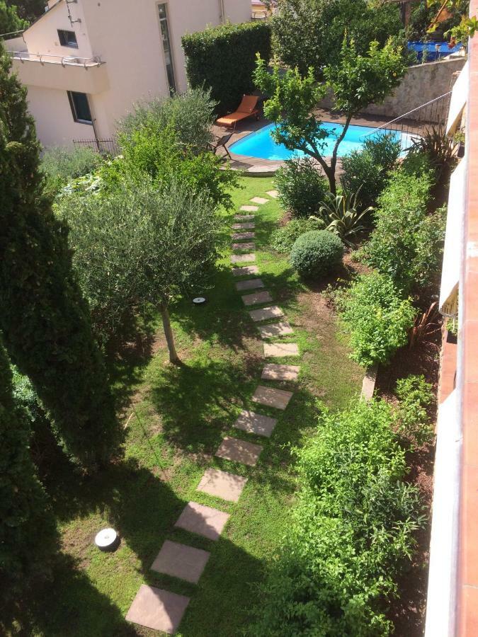 Villa Pineland Боргетто-Санто-Спирито Экстерьер фото