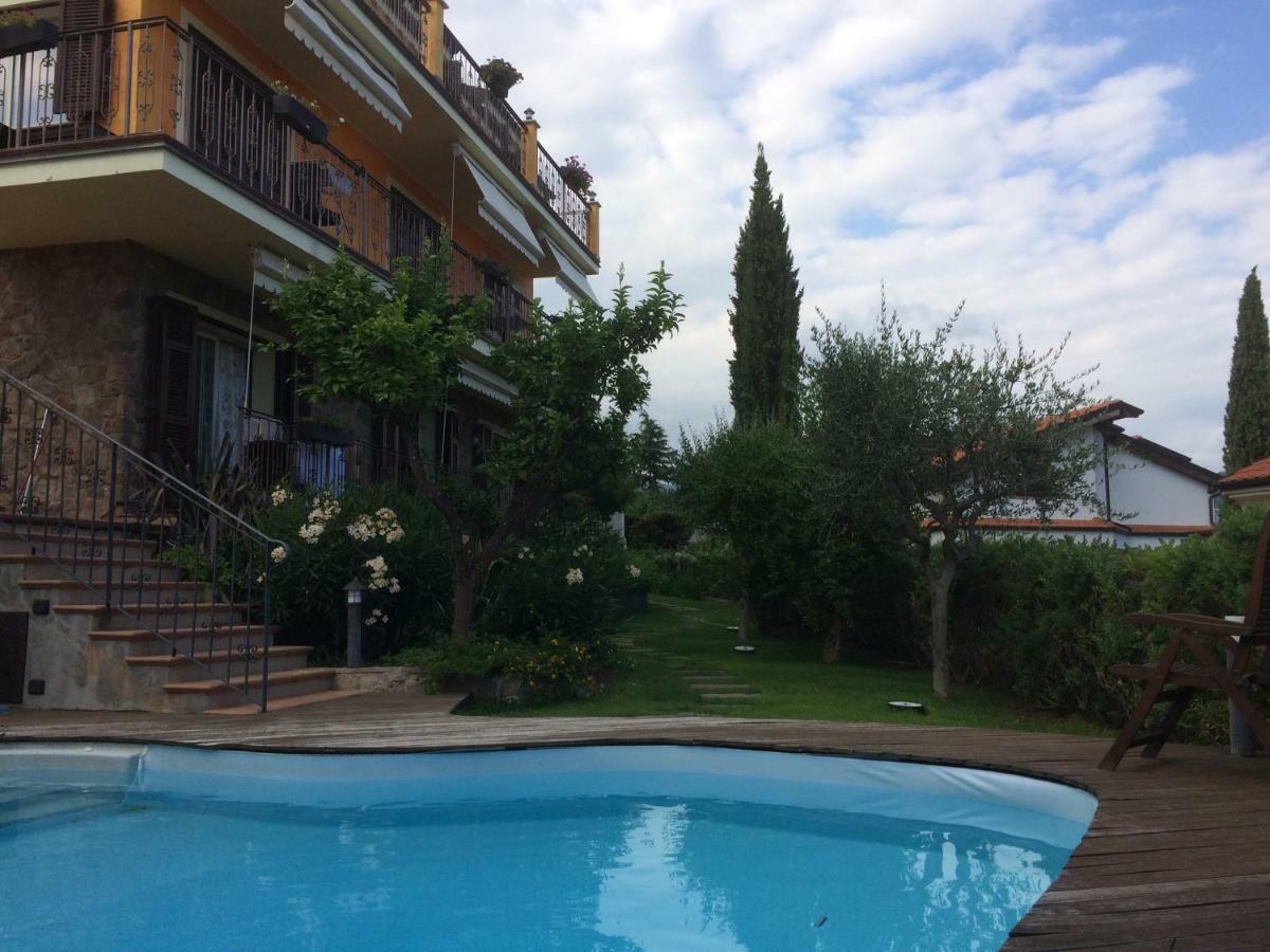 Villa Pineland Боргетто-Санто-Спирито Экстерьер фото