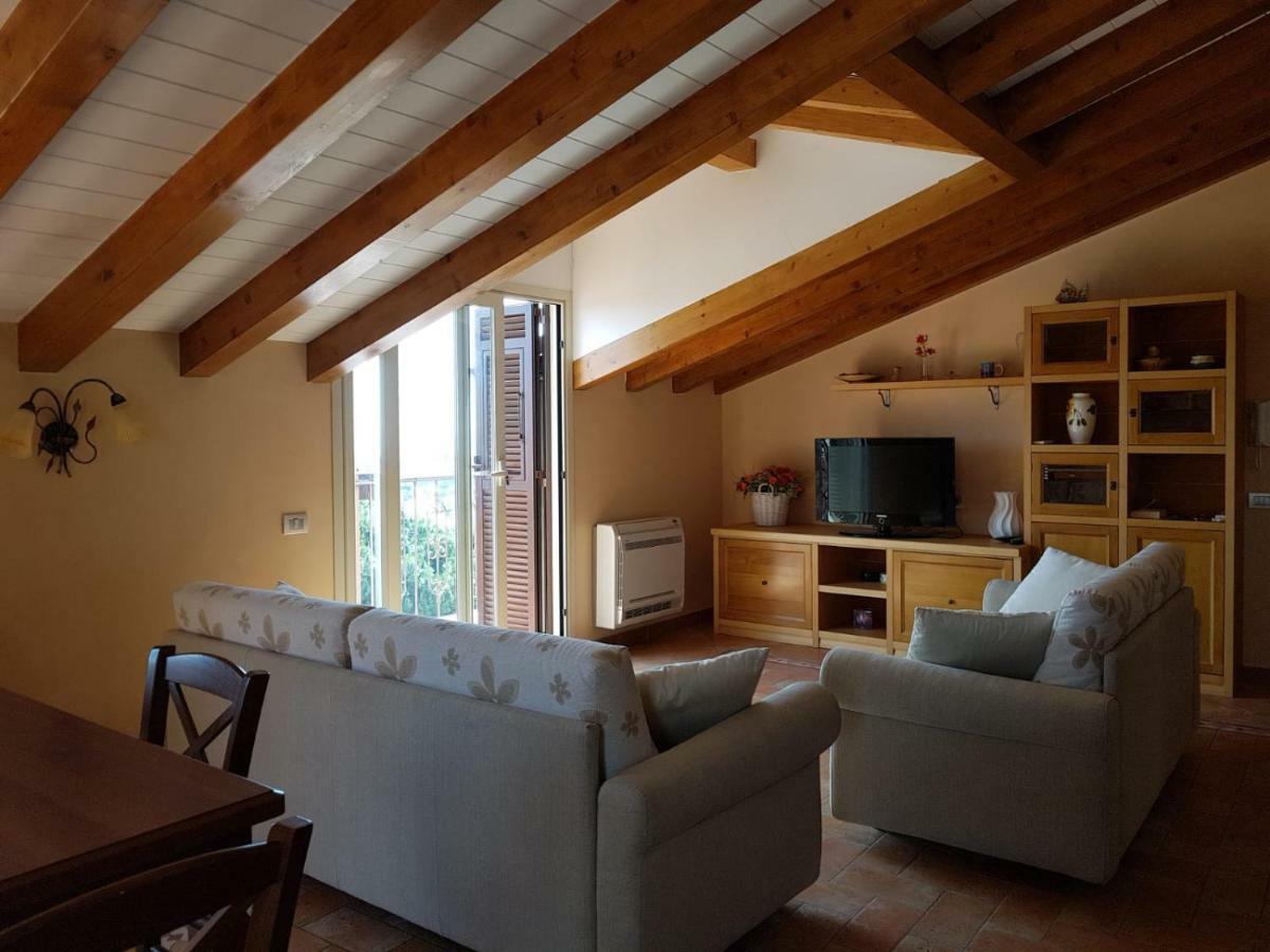 Villa Pineland Боргетто-Санто-Спирито Экстерьер фото