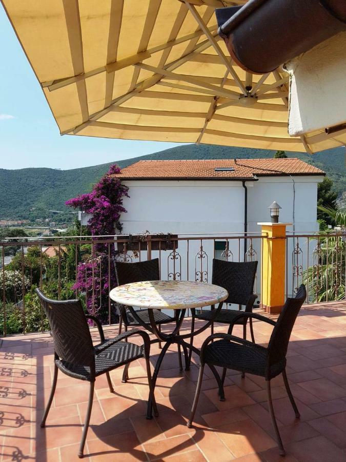 Villa Pineland Боргетто-Санто-Спирито Экстерьер фото