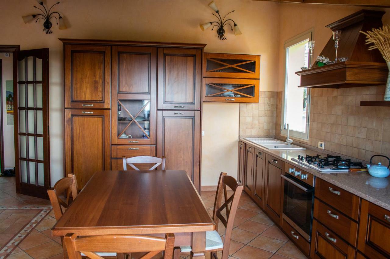 Villa Pineland Боргетто-Санто-Спирито Экстерьер фото